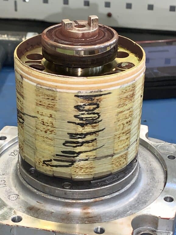 Mechanical binding faults in servomotors